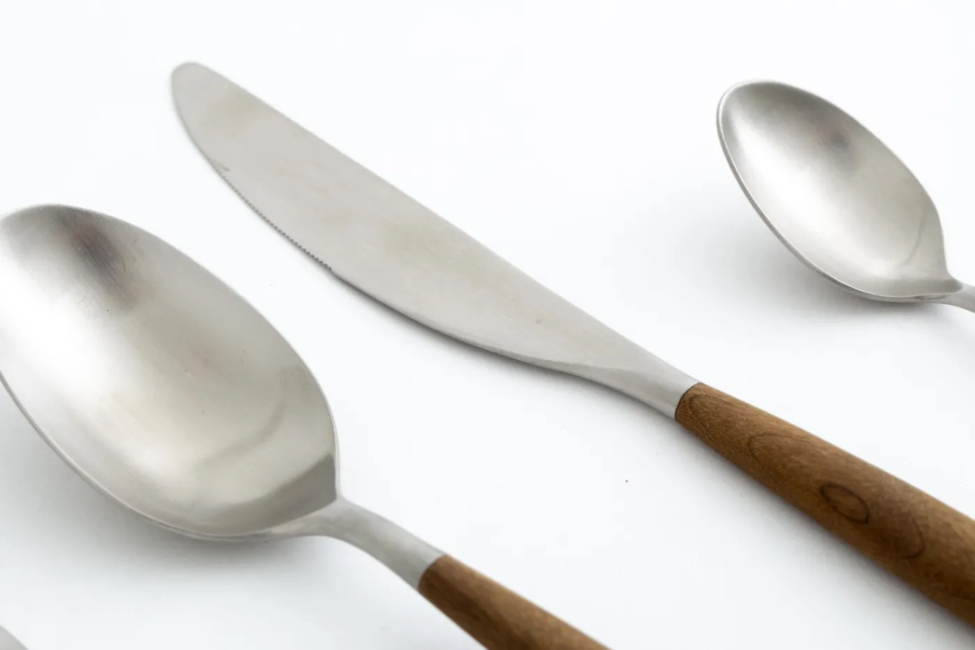 Couverts|Couverts<Flamant BORNEO, couteau de table Brun