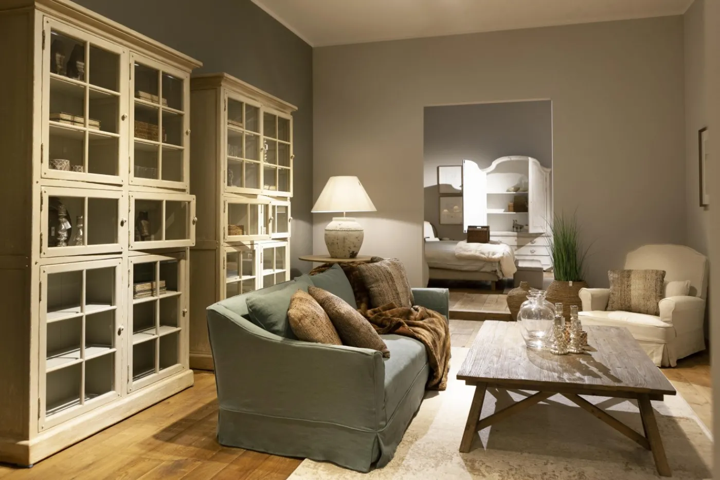 Placards|Armoires<Flamant CATOLA, vitrine, 6 portes