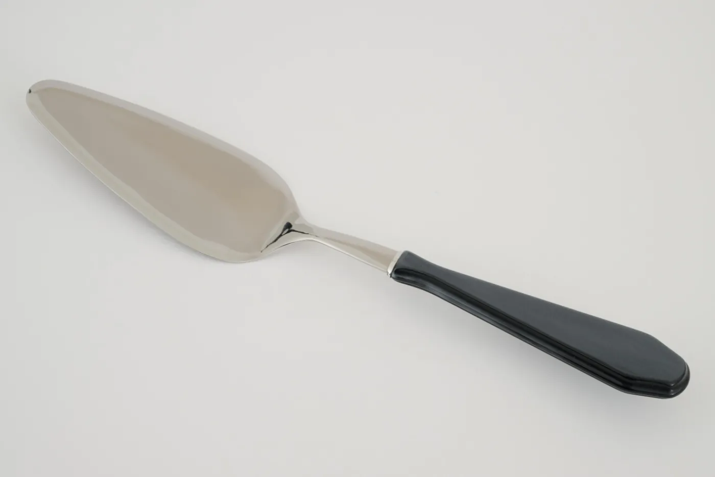 Couverts|Couverts<Flamant COLINE, serveur de gâteau Noir