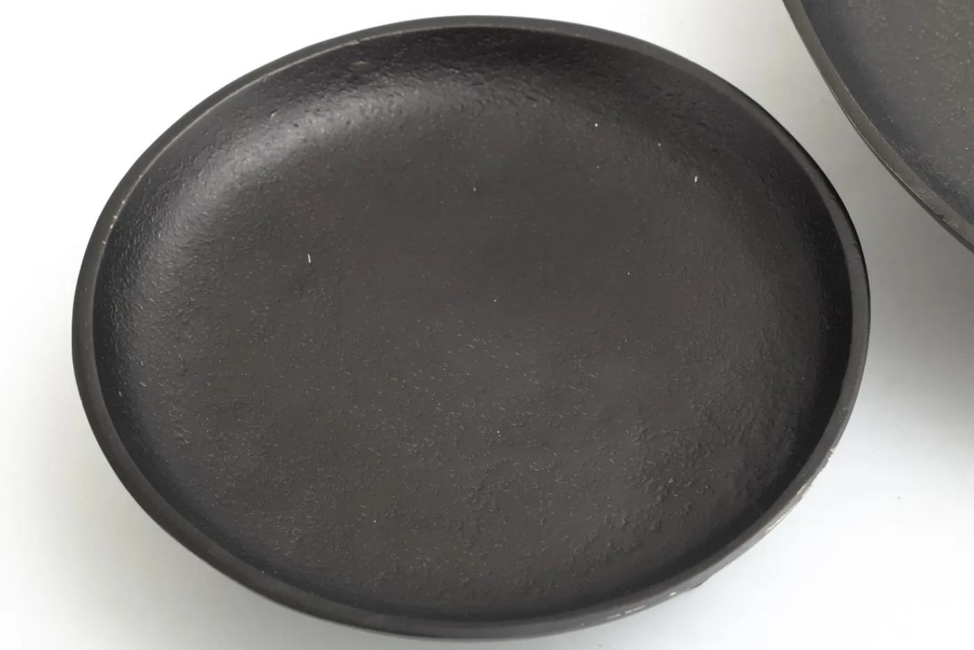 Plats|Plats<Flamant MORTIMER, coupe, métal, , L Noir