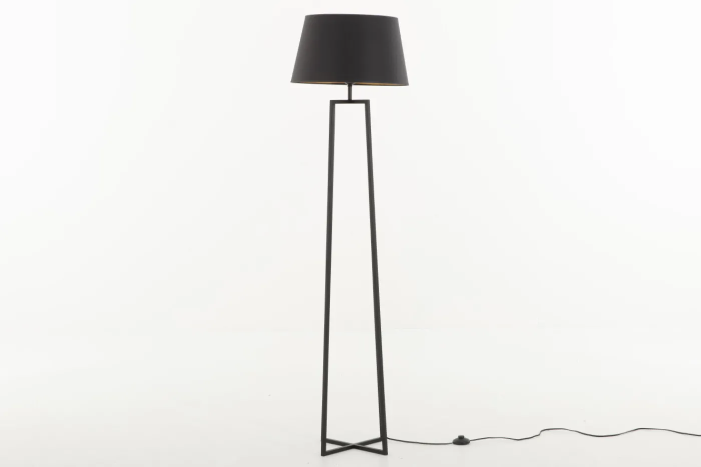 Lampadaires|Luminaire<Flamant PASCAL, lampadaire, métal, Noir