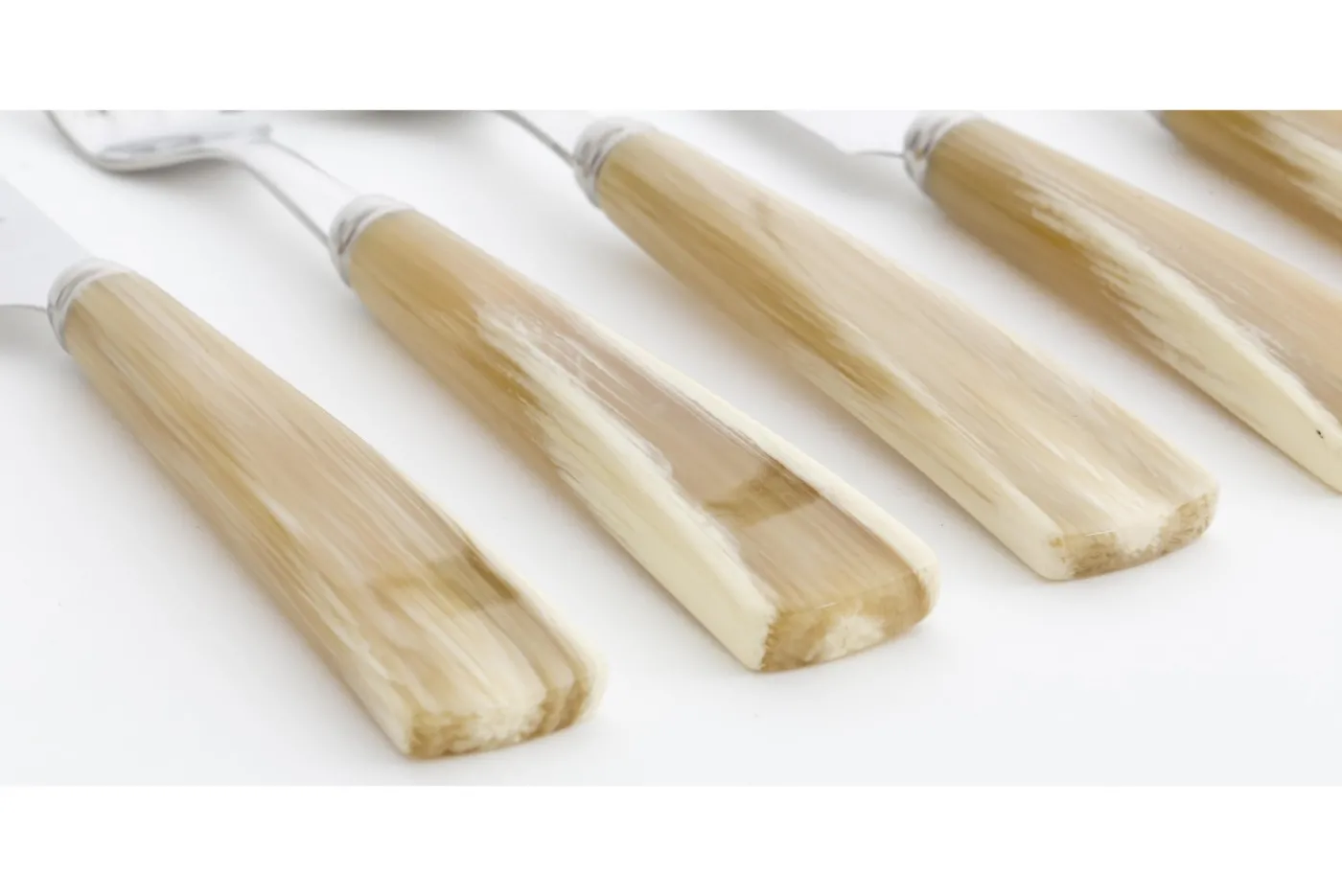 Couverts|Couverts<Flamant TONDO, couteau de table Mixte